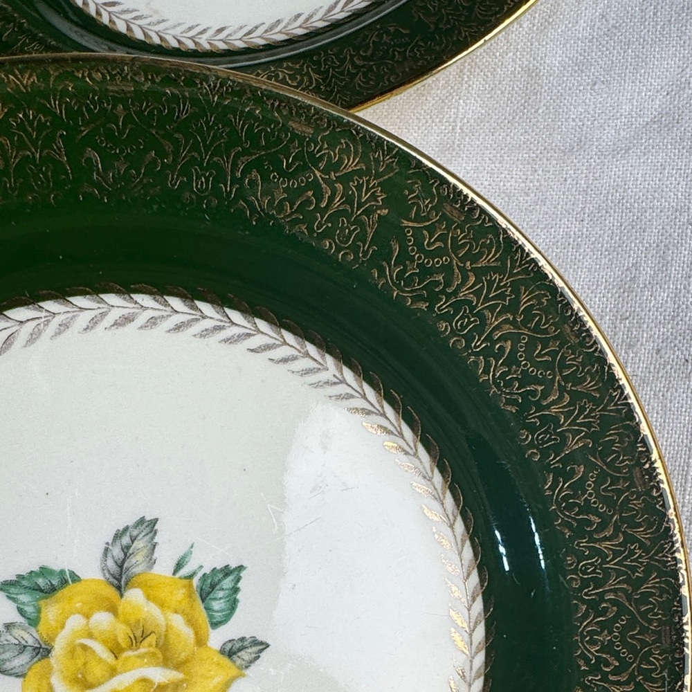 Homer Laughlin Green and Yellow Floral Bread or Salad Plates - Picture 4 of 8
